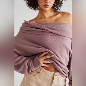 Women's Off-Shoulder Knit Top - Mauve